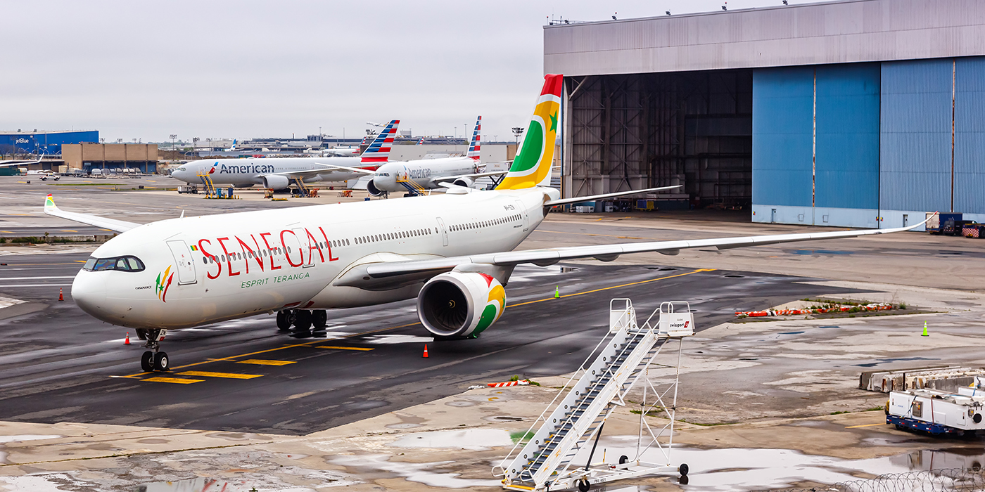 AIBD airport transfer to Saint-Louis