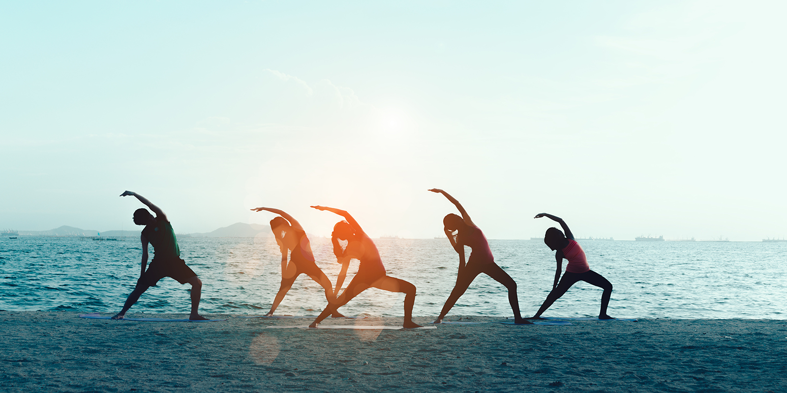 Beach yoga & meditation