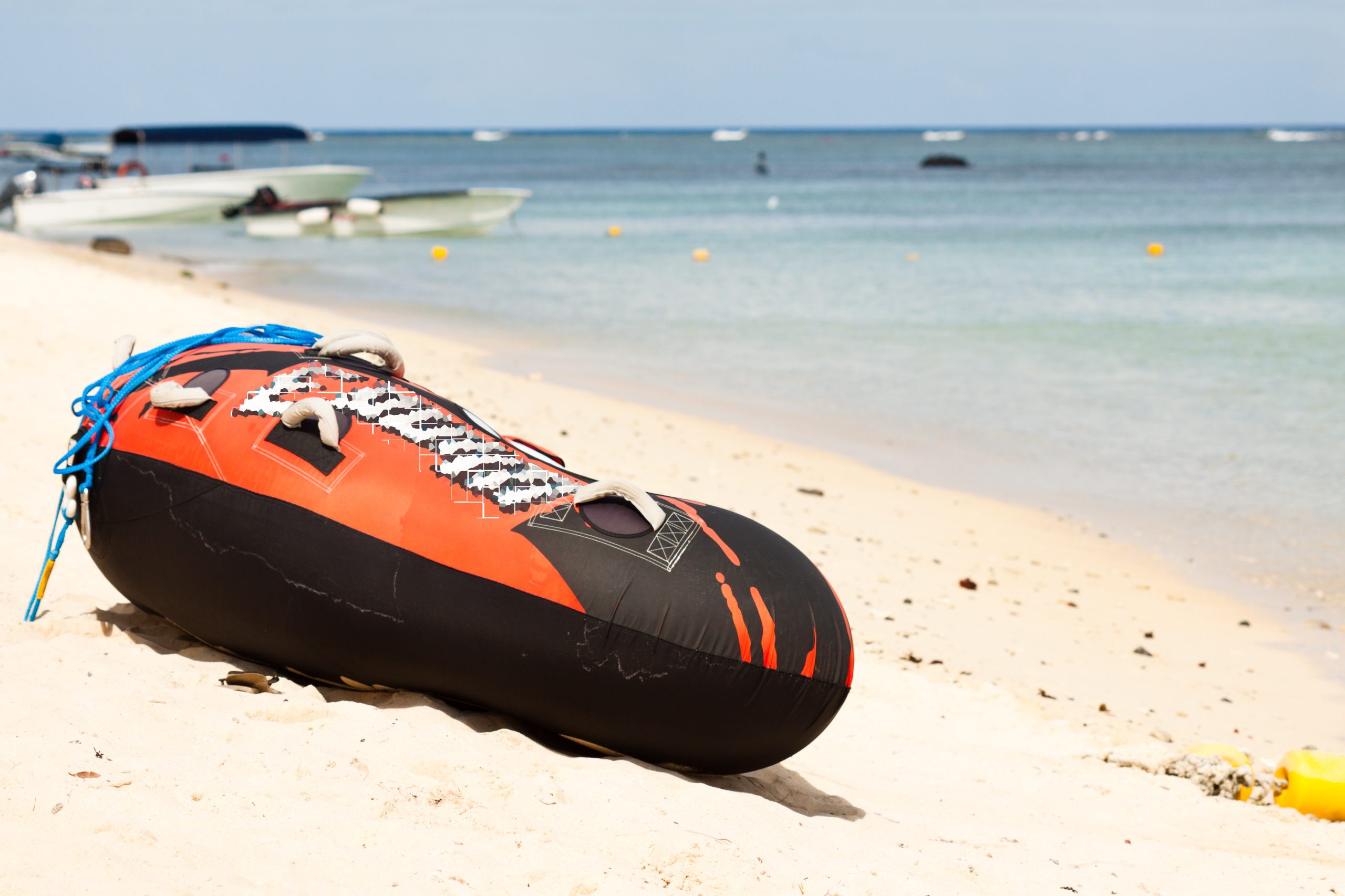 wakeboard, bouée à tracter, sport nautique