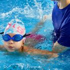 Cours de natation pour enfant en piscine