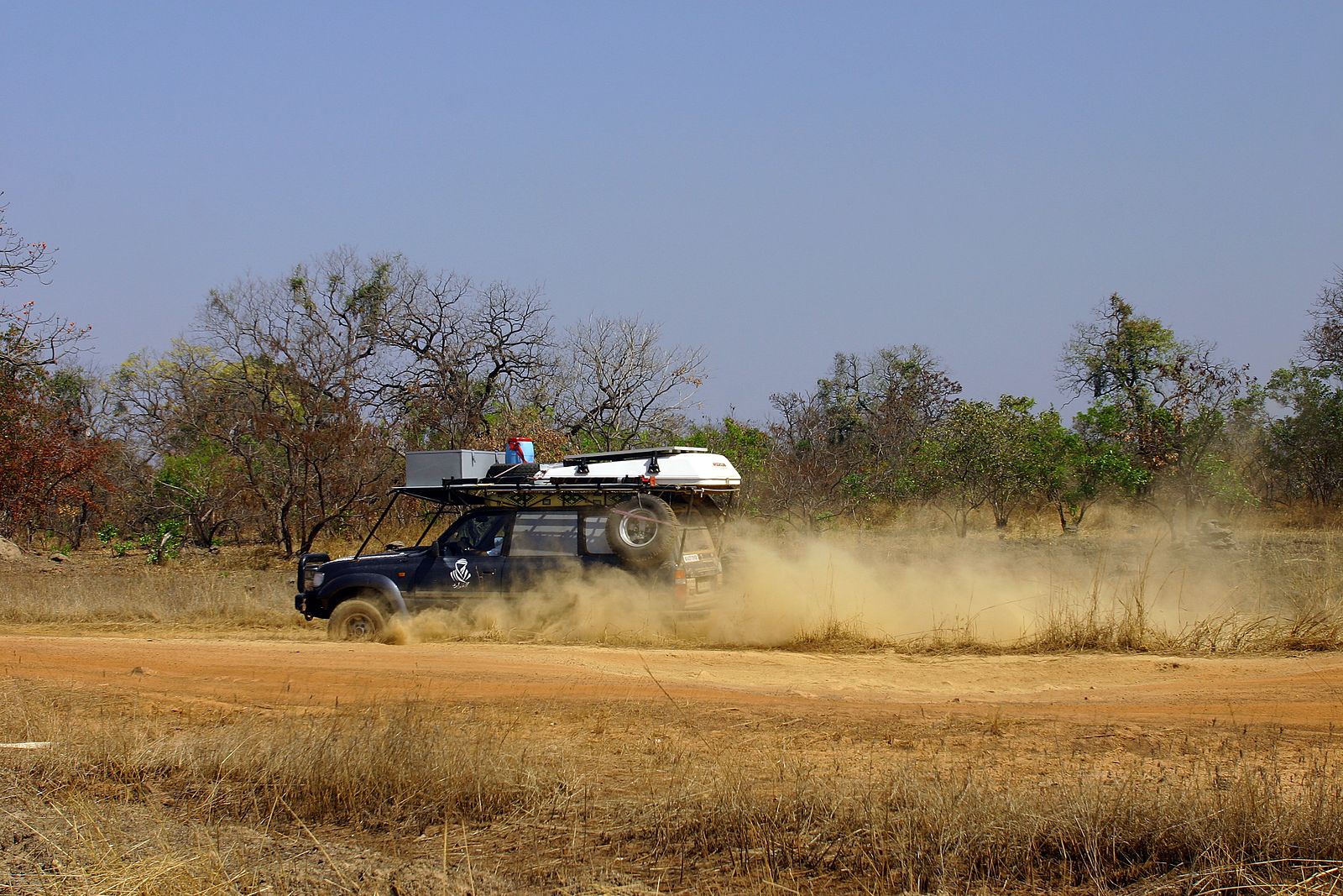 la-broussade-4x4-brousse-senegal-piste-02 Piste 4x4 dans la brousse, La Broussade Saint-Louis